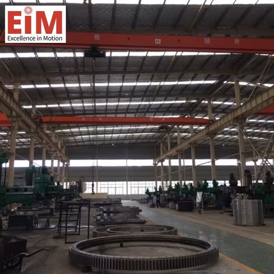 Cuscinetto girevole combinato a rulli/sfere di carico Zys per la movimentazione di materiali 221.32.4250